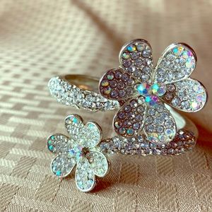 Bedazzled Flowers Cuff